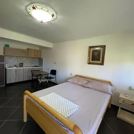 Vlora Rest House Vlore